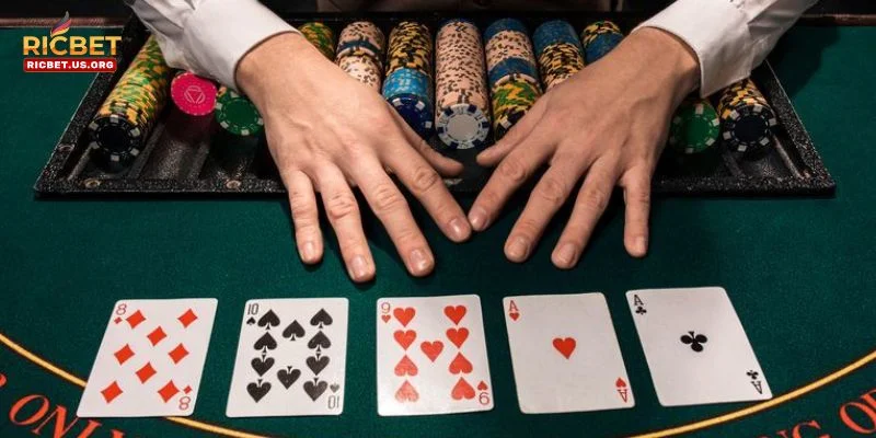 Bài Xì Dách RICBET: Game Bài Lá Đỉnh Cao, Thưởng Tiền Triệu 3 Kinh nghiệm khi chơi xì dzách đóng vai trò quan trọng trong ván cược.